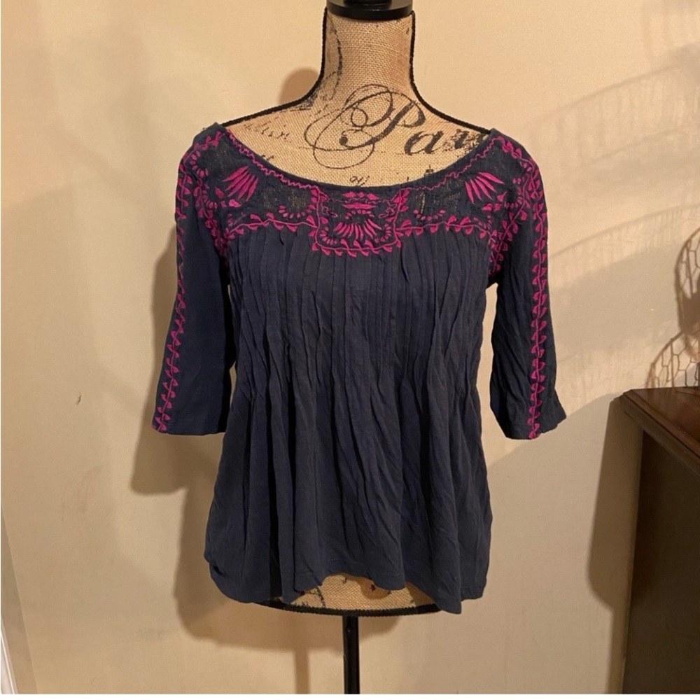 Gorgeous lace and embroidery Vanessa, Virginia Anthropologie top in EUC M - Picture 3 of 10